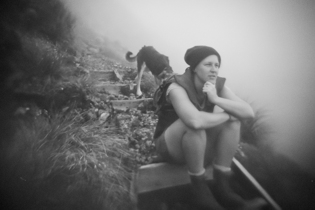 00570010-D-g-sml (1)